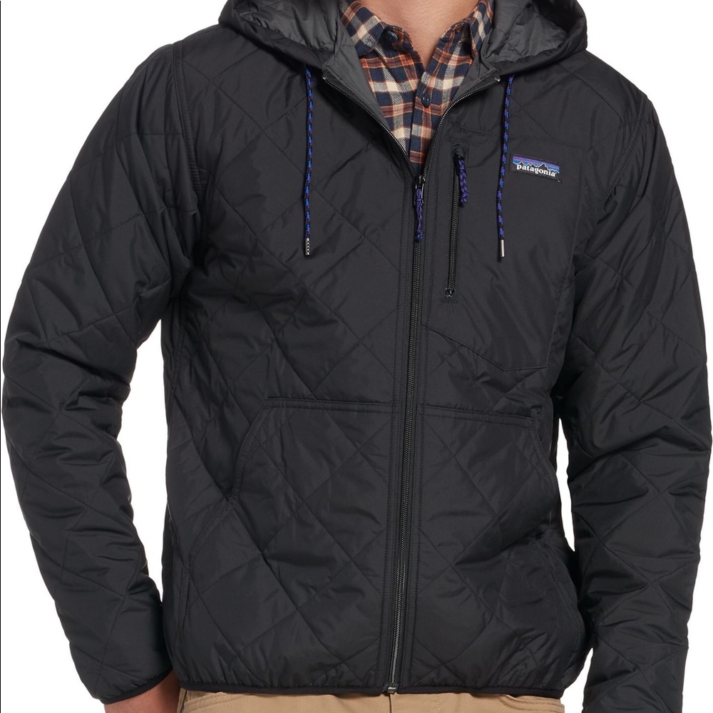 Patagonia men’s diamond quilted bomber hoodie XXS